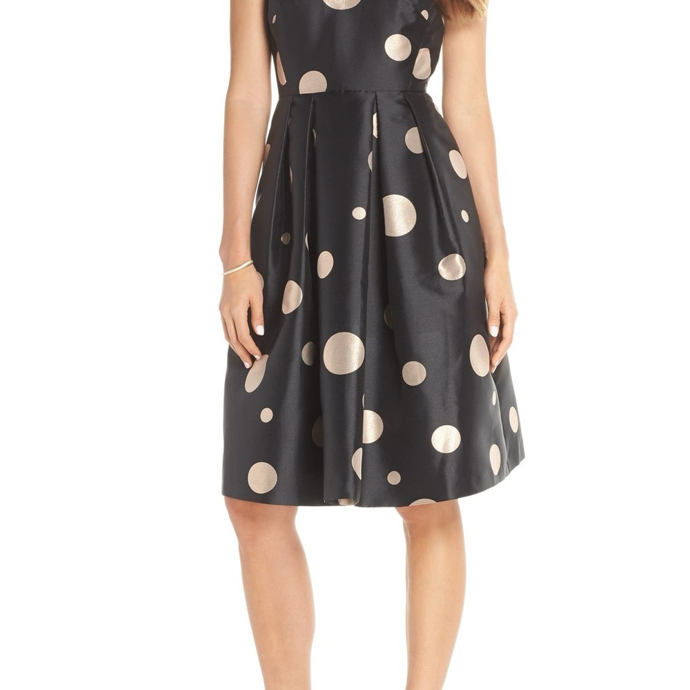 1901 Elegant Black and Gold Polka Dot Dress